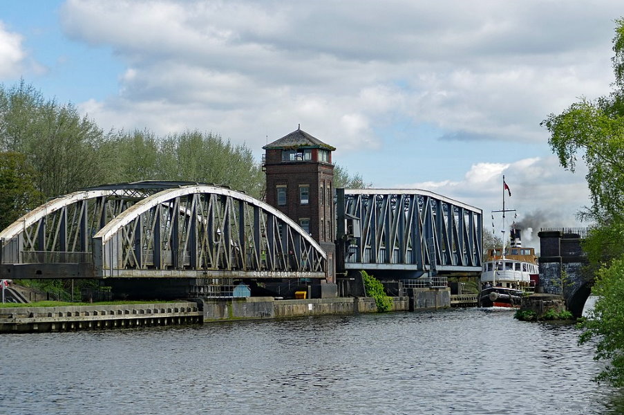Barton Road Aqueduct and Swing Bridge